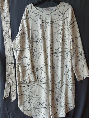 H&M Cream Dreses with Black Swan Line Art